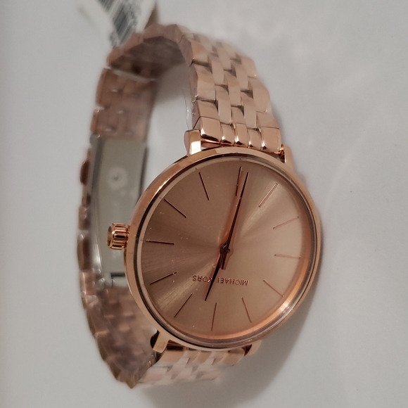 Michael Kors Ladies Pyper Watch And Bracelet Gift Set - Picture 6 of 9